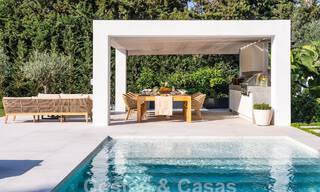 Villa de lujo con diseño mediterráneo moderno en venta en una popular zona de golf en Nueva Andalucía, Marbella 61654 