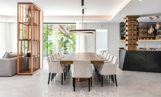 Villa de lujo con diseño mediterráneo moderno en venta en una popular zona de golf en Nueva Andalucía, Marbella 61657 