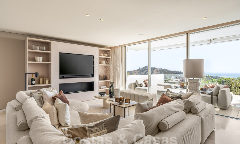 Moderno apartamento con jardín y vistas al mar en venta, a poca distancia en coche del centro de Marbella 61774