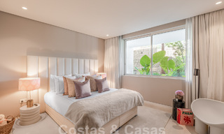 Moderno apartamento con jardín y vistas al mar en venta, a poca distancia en coche del centro de Marbella 61781 