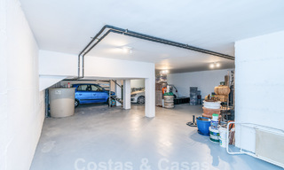 Encantadora casa familiar en venta con vistas al golf y al paisaje de montaña en Benahavis – Marbella 62076 