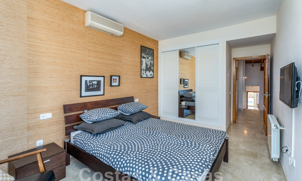 Encantadora casa familiar en venta con vistas al golf y al paisaje de montaña en Benahavis – Marbella 62102