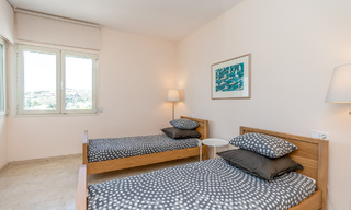 Encantadora casa familiar en venta con vistas al golf y al paisaje de montaña en Benahavis – Marbella 62103 