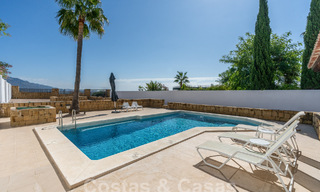 Encantadora casa familiar en venta con vistas al golf y al paisaje de montaña en Benahavis – Marbella 62111 