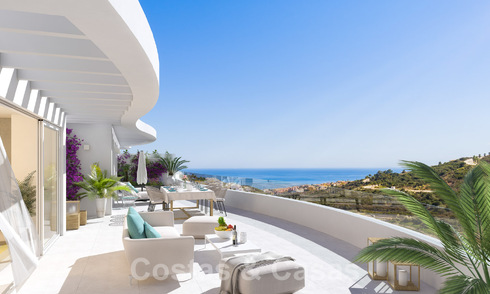 Nueva promoción de apartamentos con vistas al mar en venta, junto a un campo de golf cerca de Sotogrande, Costa del Sol 62027