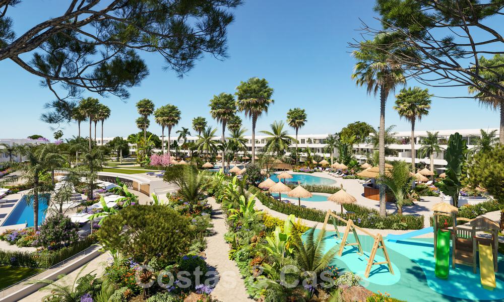 Nueva promoción de apartamentos con vistas al mar en venta, junto a un campo de golf cerca de Sotogrande, Costa del Sol 62035