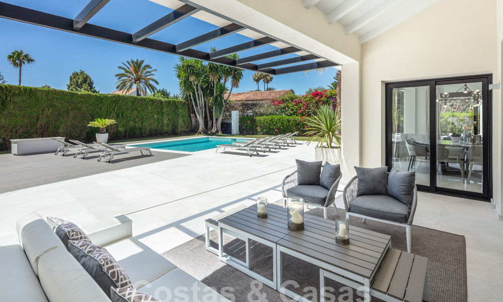 Moderna villa mediterránea de lujo en venta en una prestigiosa urbanización de playa en San Pedro, Marbella 62059