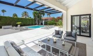 Moderna villa mediterránea de lujo en venta en una prestigiosa urbanización de playa en San Pedro, Marbella 62059 
