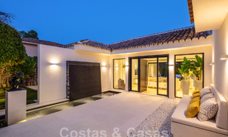 Moderna villa mediterránea de lujo en venta en una prestigiosa urbanización de playa en San Pedro, Marbella 62074 