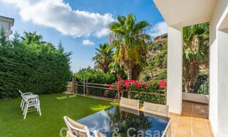 Espaciosa villa independiente en venta en una exclusiva urbanización cerrada en Benahavis - Marbella 62172 