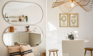 Listo para entrar a vivir! Apartamento reformado con jardín en venta en urbanización cerrada en La Quinta, Benahavis - Marbella 62177 