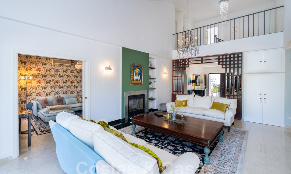 Auténtica villa, arquitectura mediterránea en venta en Sotogrande, Costa del Sol 62213