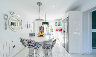 Auténtica villa, arquitectura mediterránea en venta en Sotogrande, Costa del Sol 62217 