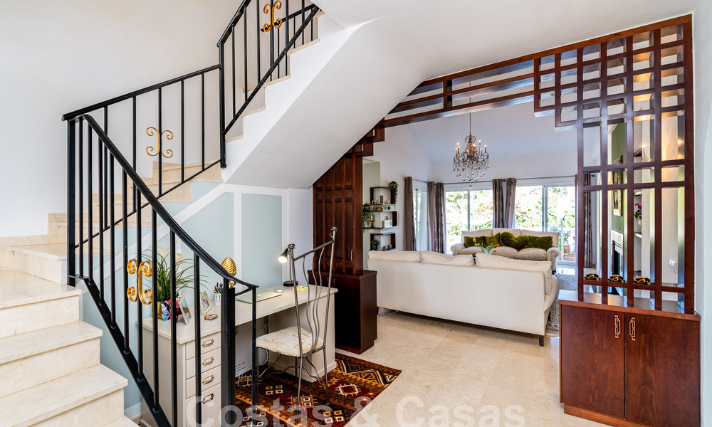 Auténtica villa, arquitectura mediterránea en venta en Sotogrande, Costa del Sol 62222