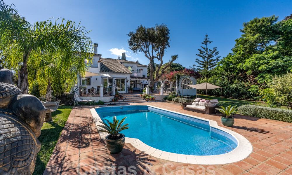 Auténtica villa, arquitectura mediterránea en venta en Sotogrande, Costa del Sol 62239