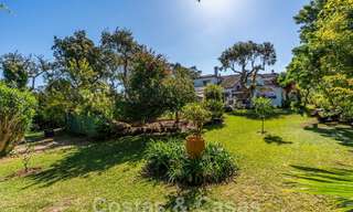 Auténtica villa, arquitectura mediterránea en venta en Sotogrande, Costa del Sol 62243 