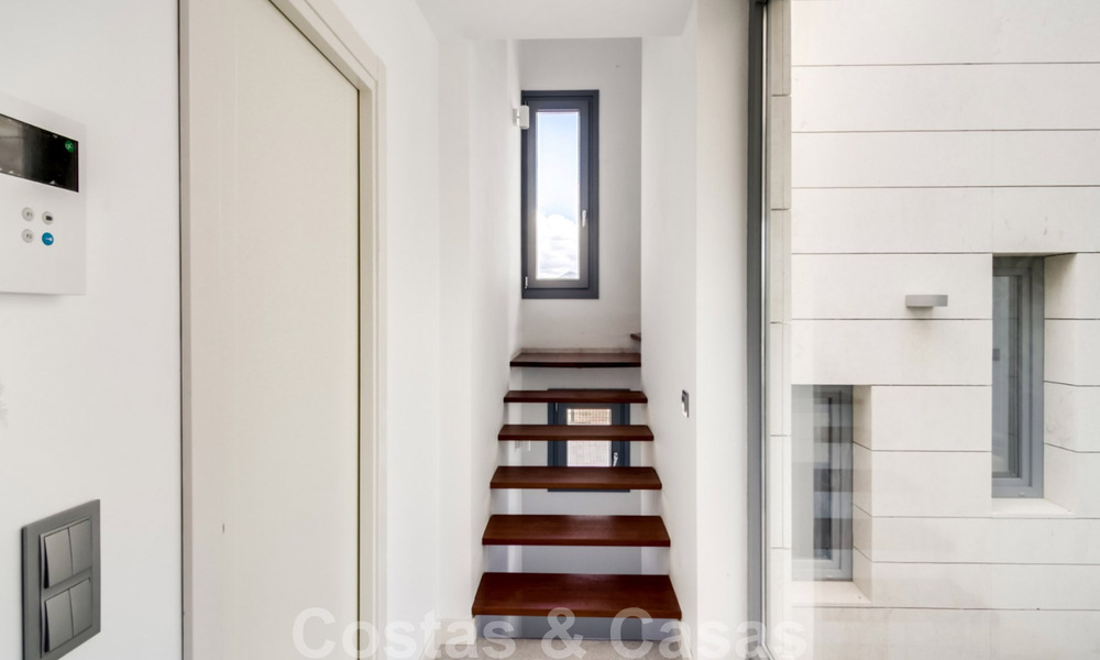 Nueva promoción de modernas villas de lujo en venta, en primera línea de golf con vistas al mar en Mijas, Costa del Sol 62482