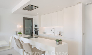 Moderno apartamento de 3 dormitorios con amplias terrazas en venta en la Nueva Milla de Oro entre Marbella y Estepona 62491 