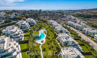 Moderno apartamento de 3 dormitorios con amplias terrazas en venta en la Nueva Milla de Oro entre Marbella y Estepona 62501 