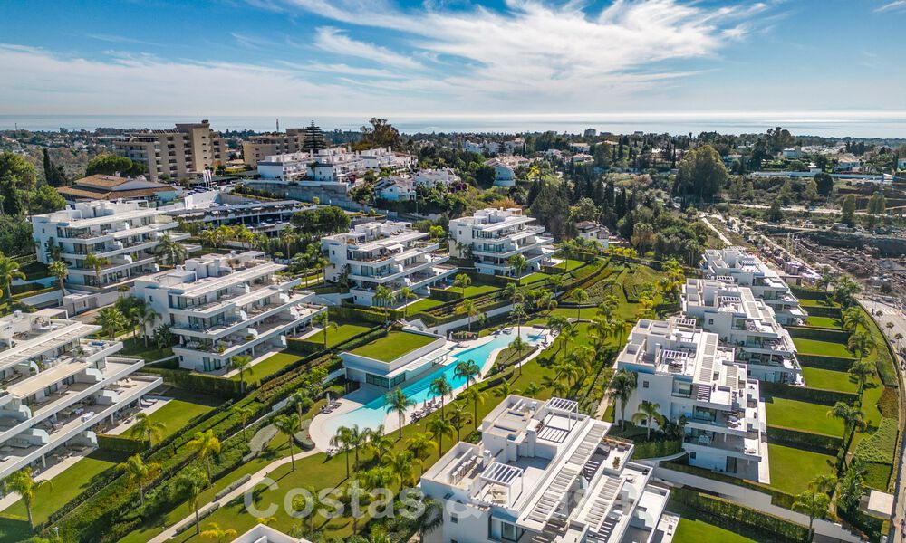 Moderno apartamento de 3 dormitorios con amplias terrazas en venta en la Nueva Milla de Oro entre Marbella y Estepona 62502