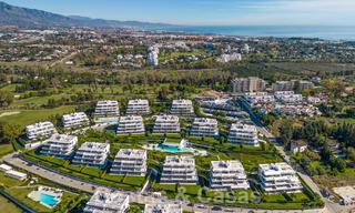Moderno apartamento de 3 dormitorios con amplias terrazas en venta en la Nueva Milla de Oro entre Marbella y Estepona 62503 