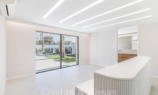 Nueva villa mediterránea moderna de una sola planta en venta, primera línea de golf, cerca de San Pedro - Marbella 62549 
