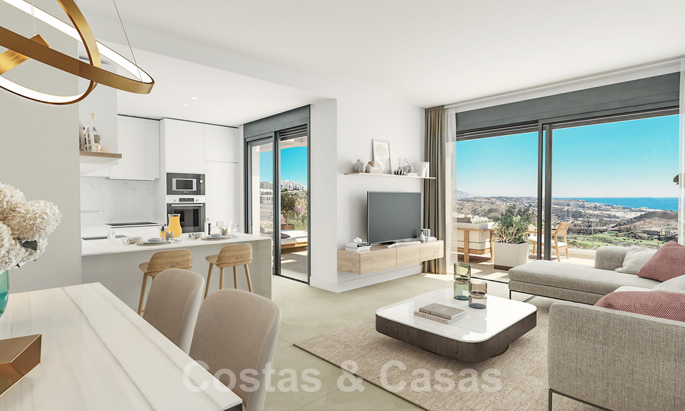 Apartamentos modernos nuevos en venta con vistas al mar y a un paso del campo de golf en Mijas, Costa del Sol 62579
