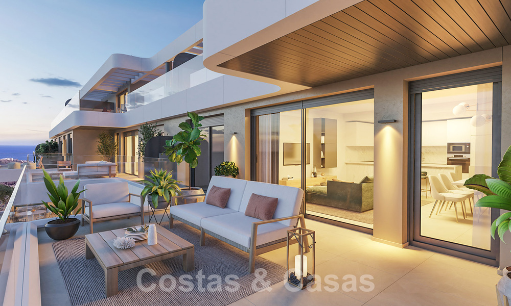 Apartamentos modernos nuevos en venta con vistas al mar y a un paso del campo de golf en Mijas, Costa del Sol 62583