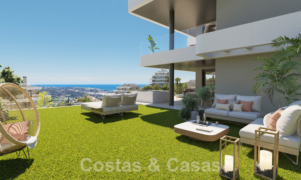 Apartamentos modernos nuevos en venta con vistas al mar y a un paso del campo de golf en Mijas, Costa del Sol 62587