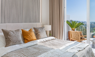 Casa adosada reformada con estilo en venta, junto al campo de golf de La Quinta en Benahavis - Marbella 62801 