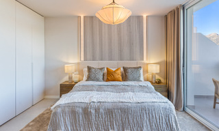 Casa adosada reformada con estilo en venta, junto al campo de golf de La Quinta en Benahavis - Marbella 62835 