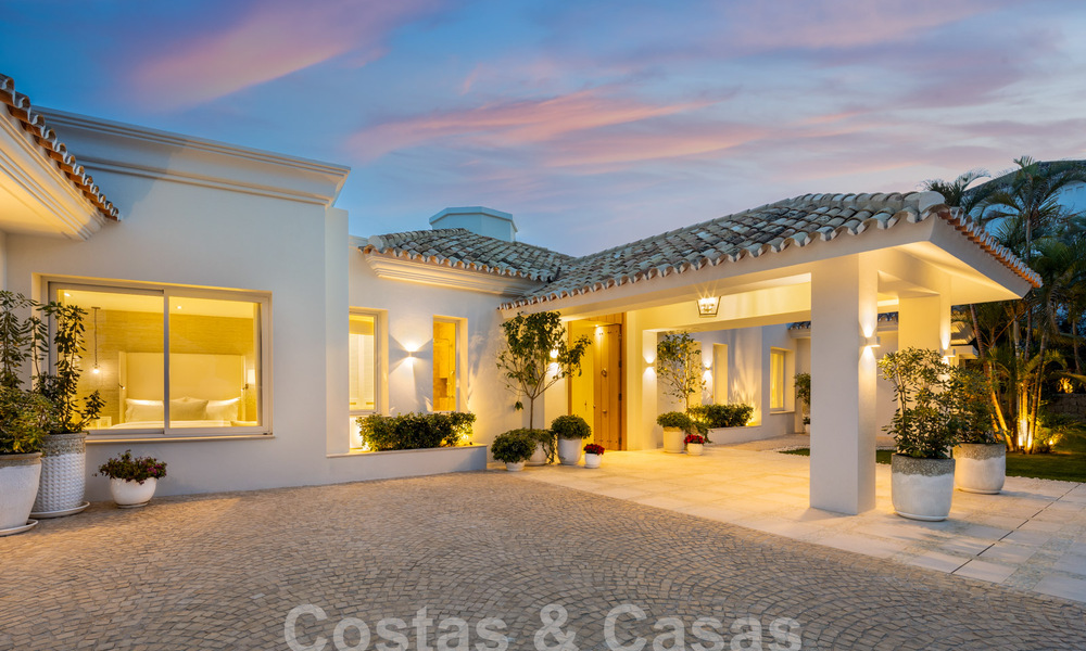 Sofisticada villa de lujo con vistas panorámicas al mar en venta en Nueva Andalucia, Marbella 62765