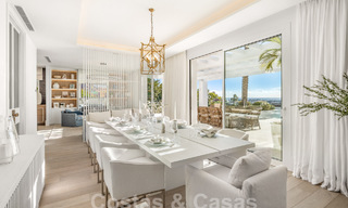 Sofisticada villa de lujo con vistas panorámicas al mar en venta en Nueva Andalucia, Marbella 62776 