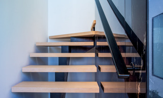 Villas de lujo listas para entrar a vivir en un nuevo e innovador complejo que consta de 12 sofisticadas villas con vistas al mar, en la Milla de Oro de Marbella 62675 