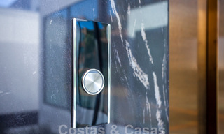 Villas de lujo listas para entrar a vivir en un nuevo e innovador complejo que consta de 12 sofisticadas villas con vistas al mar, en la Milla de Oro de Marbella 62685 