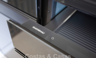 Villas de lujo listas para entrar a vivir en un nuevo e innovador complejo que consta de 12 sofisticadas villas con vistas al mar, en la Milla de Oro de Marbella 62707 