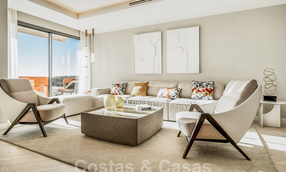 Apartamento de lujo en venta con un interior moderno en una ubanización de lujo en el valle del golf de Nueva Andalucia, Marbella 63278