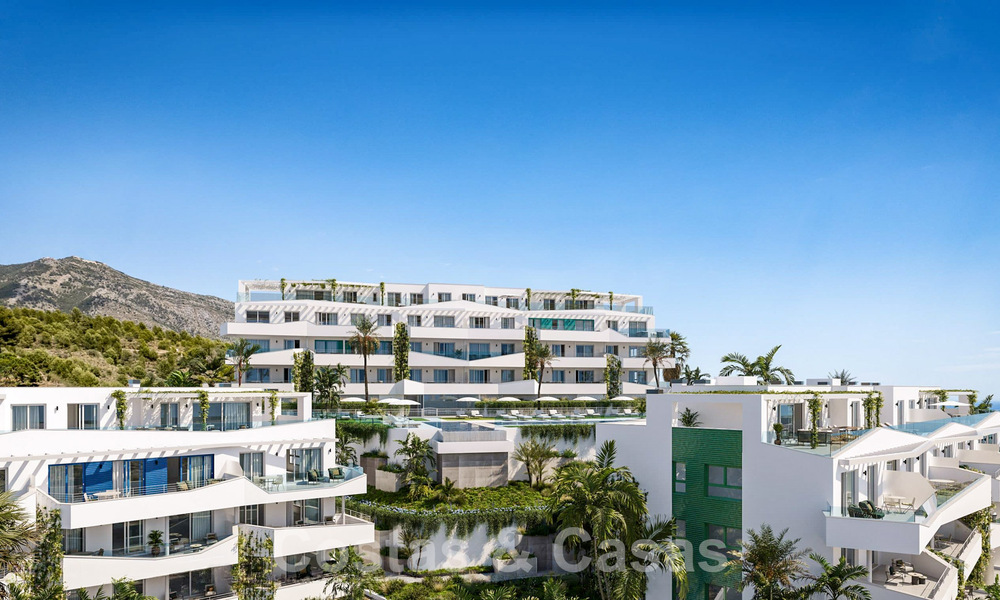 Nuevos e innovadores apartamentos en venta con vistas panorámicas al mar en Mijas, Costa del Sol 63078