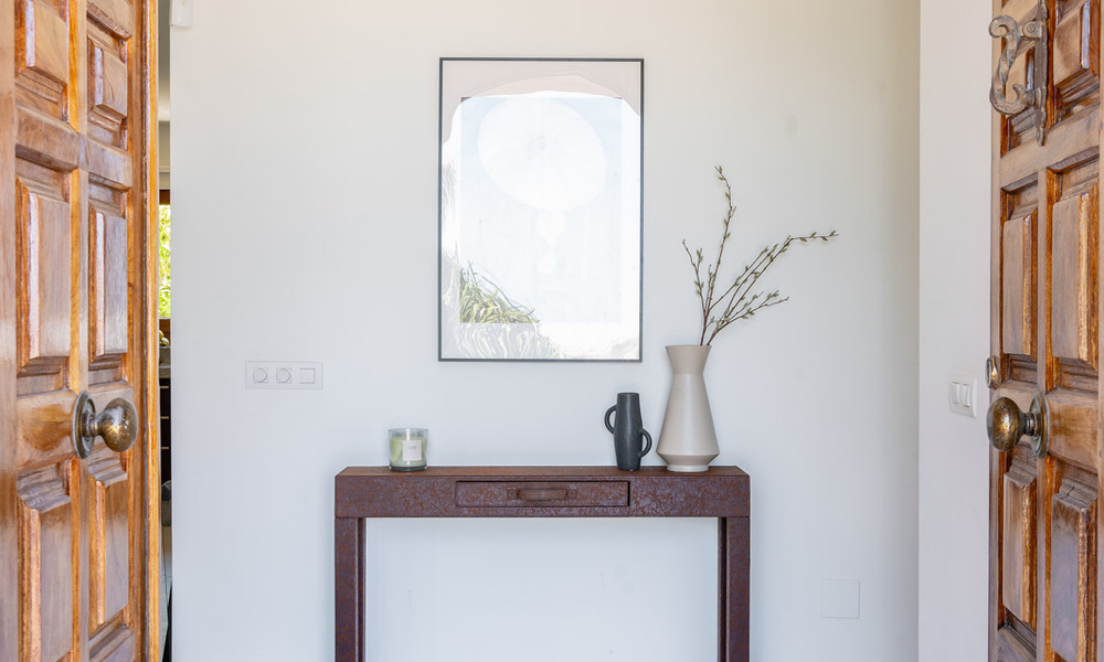 Villa mediterránea de lujo con vistas al mar en venta en un entorno de golf cerca del centro de Estepona 63363