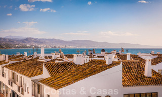 Moderno ático reformado en venta, primera línea en el icónico puerto deportivo de Puerto Banús, Marbella 63449 