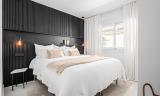 Lujoso ático con vistas al mar en venta en el corazón del valle del golf de Nueva Andalucía, Marbella 63483 