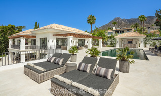 Amplia villa de lujo en venta con vistas al mar y comodidades de 5 estrellas en la Milla de Oro de Marbella 63653 