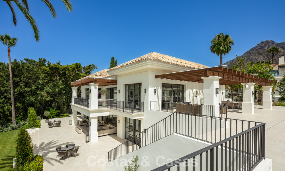 Amplia villa de lujo en venta con vistas al mar y comodidades de 5 estrellas en la Milla de Oro de Marbella 63655