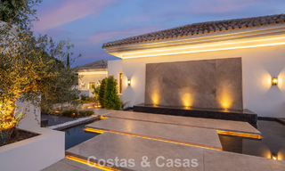 Amplia villa de lujo en venta con vistas al mar y comodidades de 5 estrellas en la Milla de Oro de Marbella 63708 