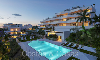 Apartamentos nuevos y contemporáneos con vistas panorámicas al mar en venta en complejo residencial cerrado cerca del centro de Estepona 63801 