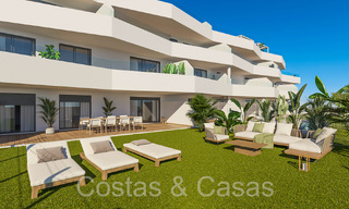 Apartamentos nuevos y contemporáneos con vistas panorámicas al mar en venta en complejo residencial cerrado cerca del centro de Estepona 63803 