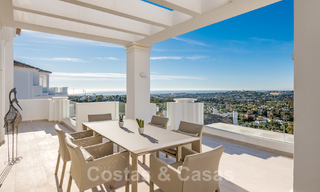 9 Lions Residences: apartamentos de lujo en venta en un exclusivo complejo en Nueva Andalucia - Marbella con vistas panorámicas al golf y al mar 63740 