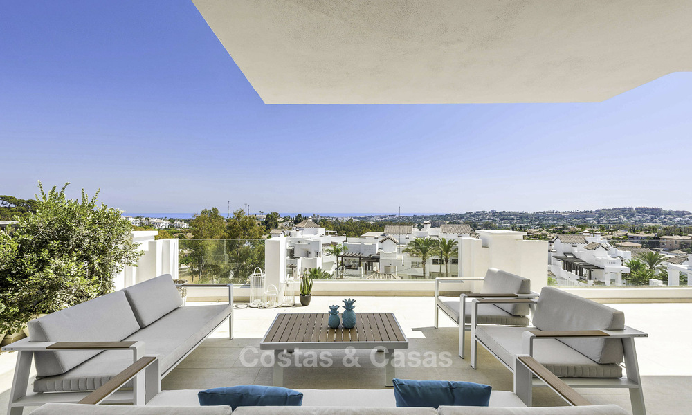 9 Lions Residences: apartamentos de lujo en venta en un exclusivo complejo en Nueva Andalucia - Marbella con vistas panorámicas al golf y al mar 63744