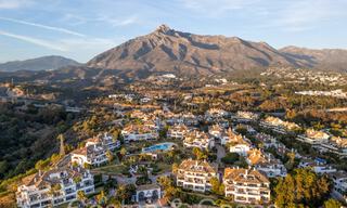 Lujoso apartamento de 3 dormitorios en venta en un complejo cerrado y seguro en la Milla de Oro de Marbella 63986 
