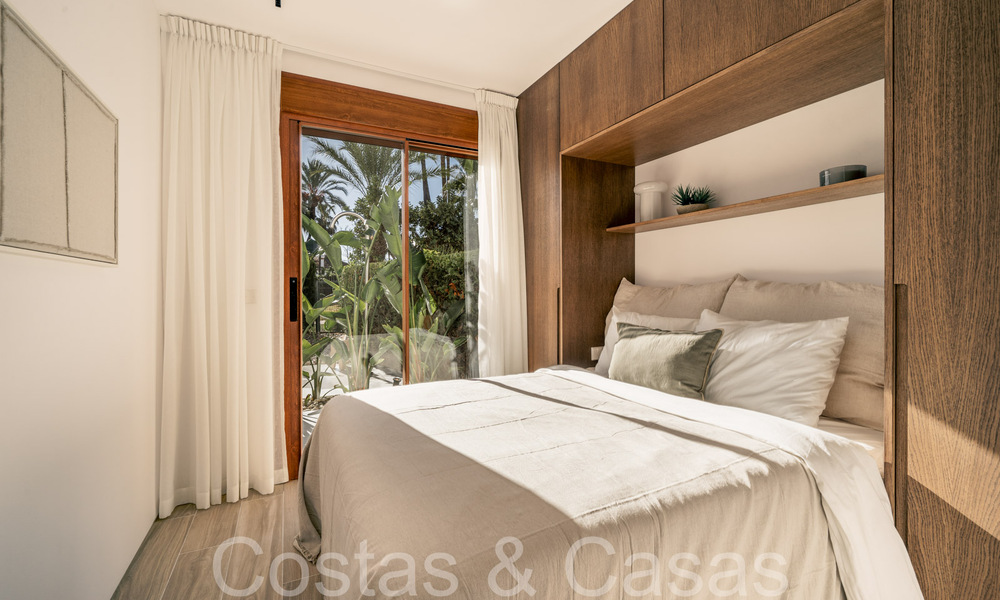 Prestigiosa casa reformada en venta rodeada de campos de golf en el valle de Nueva Andalucía, Marbella 64127